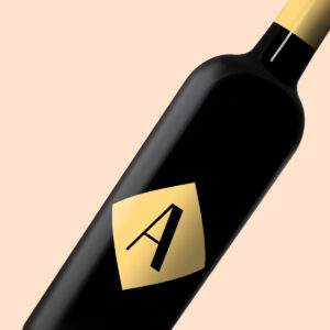 Arlequin brand logo on bottle